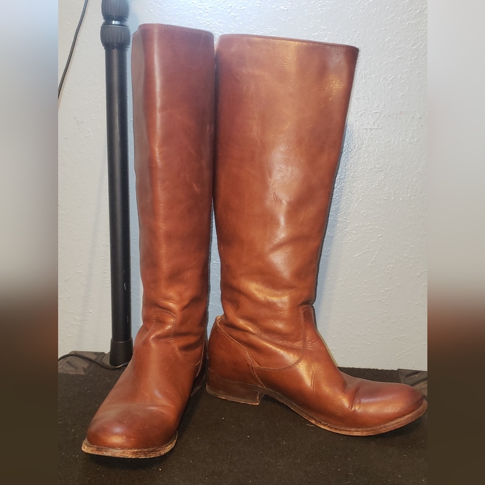 Frye Melissa Button Back Zip Boots 9b - image 1